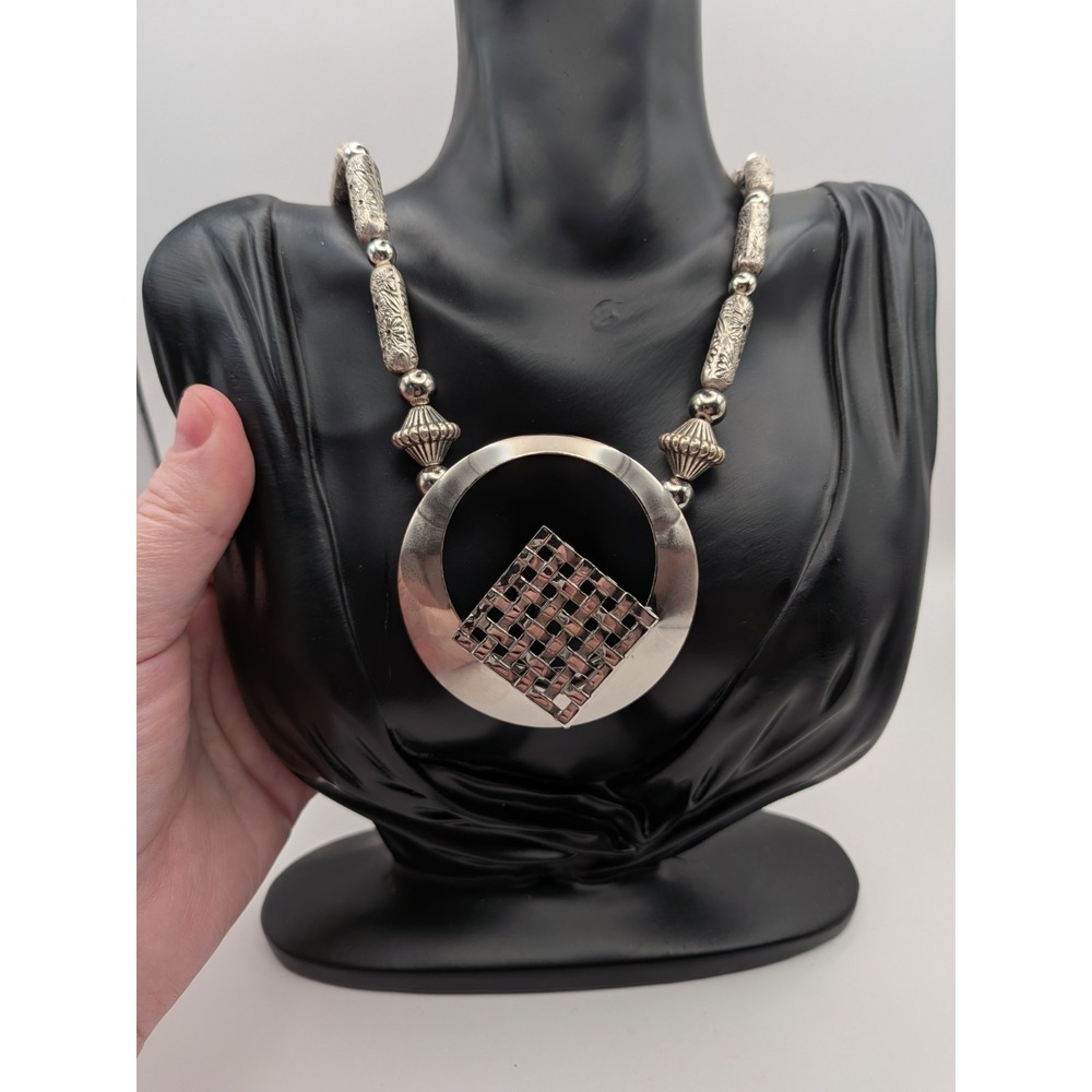 Geometric Pendant Silver tone Necklace With Beaded Chain‎